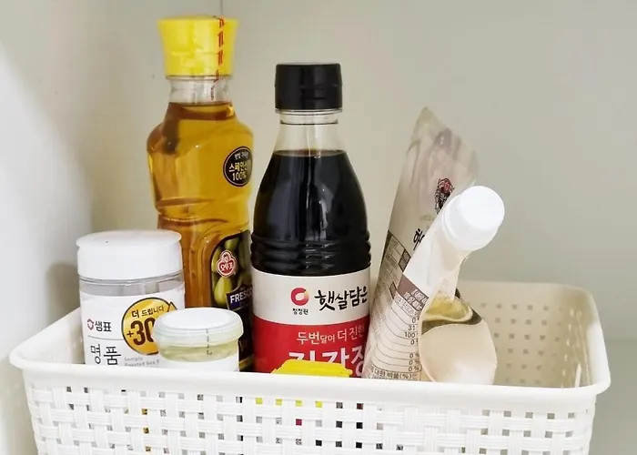 Hongdae&sinchon 10min Cozy House With 2 Bedrooms Apartment *