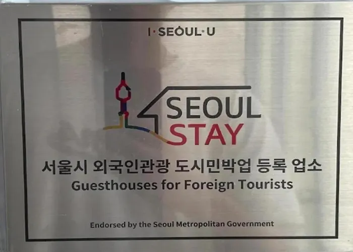 Hongdae&sinchon 10min Cozy House With 2 Bedrooms Apartment Seoul
